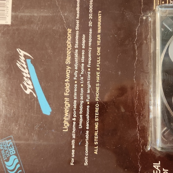 Foldaway stereophone - Picture 2 of 4